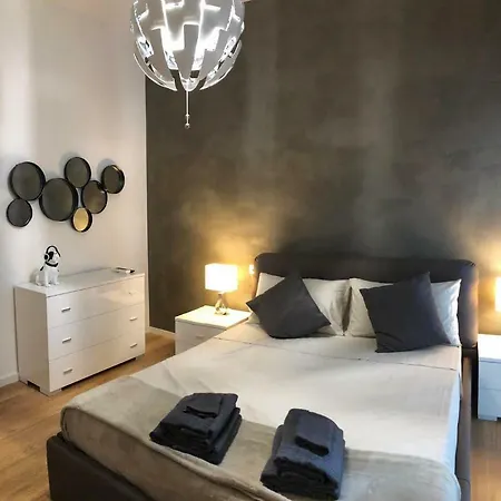 Appartement De Angeli Modern *
