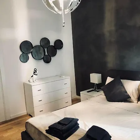 De Angeli Modern
